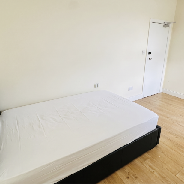 Flat share to rent - Photo 1