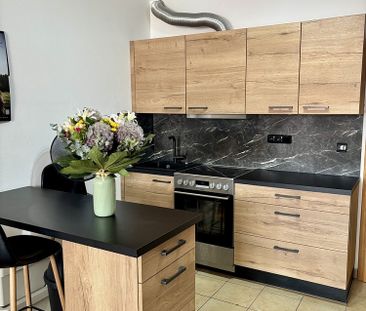 Pronájem bytu 1+kk 30 m² - Photo 2