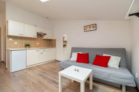 Łódź Łódź-Górna, Pabianicka - Photo 4