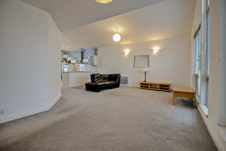 The Plaza Sanford Street, Swindon, Swindon, SN1 - Photo 3