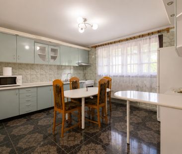 Casă spațioasă de închiriat | 5 camere | Grădiște - Photo 1