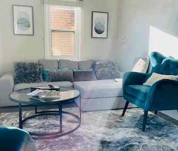 For Lease - 487 Clinton Street Unit# 2nd Floor, Toronto, Ontario - Photo 1