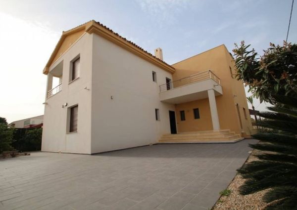Villa de lujo en Cabo Roig.