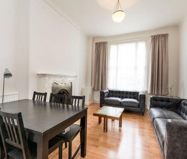 2 bedroom flat to rent - Photo 2