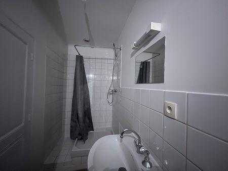 2 Pièces Centre ville – - Photo 5