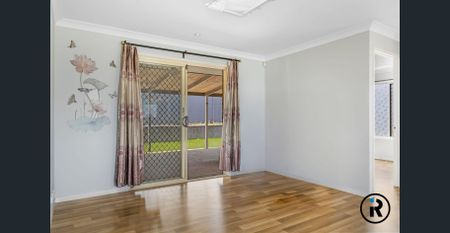 Move-In Ready Family Home in a Prime Location - Photo 4