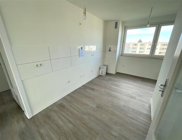 Gemütliche 3-Zimmer-Wohnung mit Klick-Vinyl in Wolfsburg Vorsfelde - Photo 1