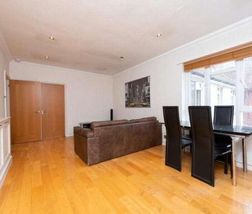 Cambridge Road West, Farnborough, Hampshire, GU14 - Photo 5