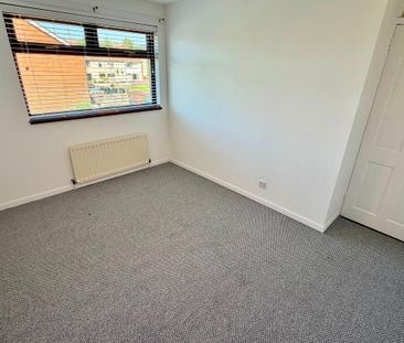 65 Glenvarna Drive, Newtownabbey, BT36 5JQ - Photo 3