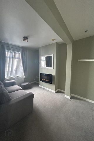 28 Silverstream Parade, Belfast, BT14 8GR - Photo 2
