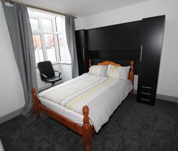 Marsh Lane, PRESTON PR1 8RT - Photo 5