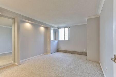 For Lease - 570 Proudfoot Lane Unit# 309, London North, Ontario - Photo 4