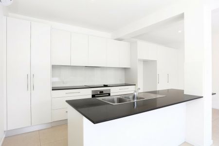 Modern Rural Living with Electricity Included - Photo 4