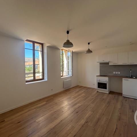 Location Appartement 2 pièces 33m² GRAULHET 81300 - Photo 1