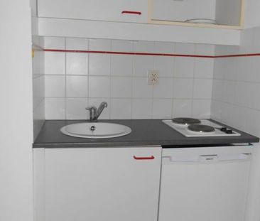 Studio 22.63², kitchenette équipée, avec balcon - Photo 1