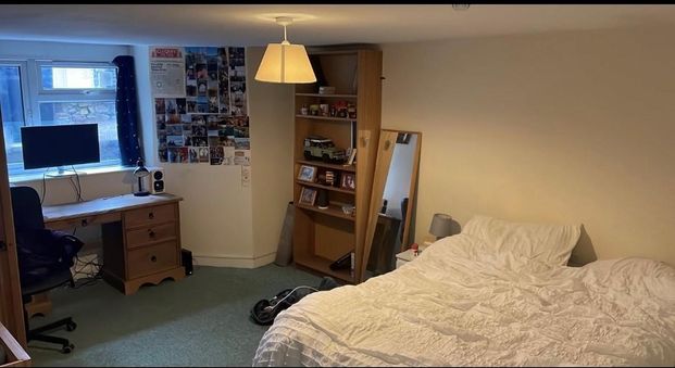 Luccombe Hill, Redland, Bristol - Photo 1