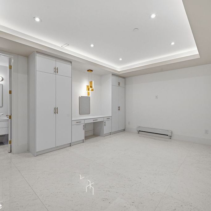 For Lease - 217 Churchill Avenue Unit# Ember Suite, Toronto, Ontario - Photo 1