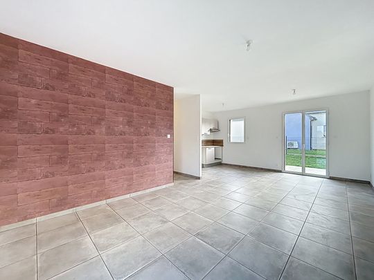 Location Maison 4 pièces 70m² HAMBYE 50450 - Photo 1