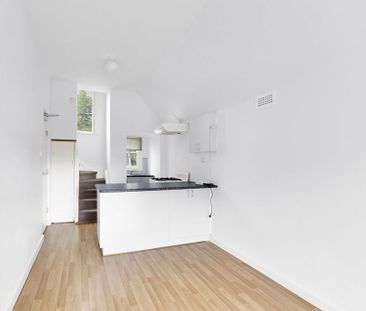 4/472 Glenferrie Road, Hawthorn VIC 3122 - Apartment For Rent | Domain - Photo 5