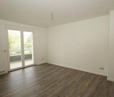 3-RWE, WE-Heizung, Balkon mit Schieberverglasung - Goethestr. - Foto 1