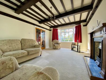 3 bedroom detached house to rent - Photo 2