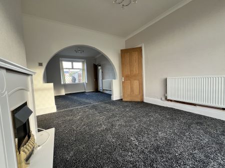 Reginald Road, Scunthorpe - Photo 2