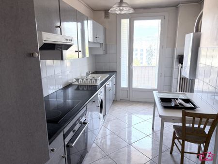 Location Appartement 3 pièces 90m² GRENOBLE 38100 - Photo 2