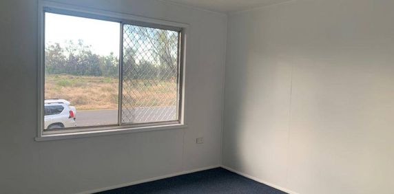 1/24 Drummond Street, Moree NSW 2400 - Photo 2