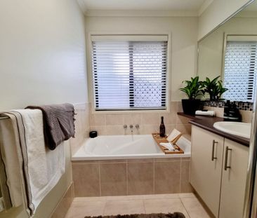 Leafy Family Home with Entertainer's Oasis! - Photo 3