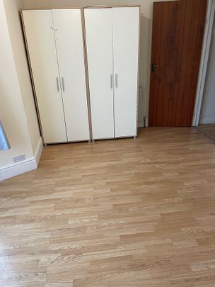 1 Bed Flat, Northbrook Road, IG1 - Photo 1