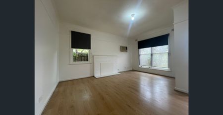 3 Bedroom House on Generous Block - Photo 2