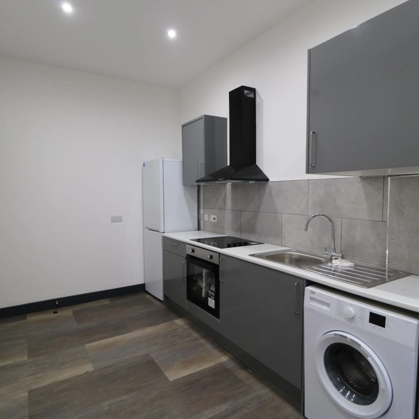 Marsh Street South, Stoke-on-trent - Photo 1