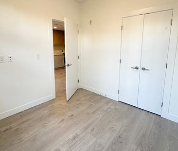 Beautiful 1 Bed Condo For Rent In Kerrisdale ( Vancouver). - Photo 4