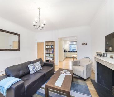 2 bedroom mews to rent - Photo 4