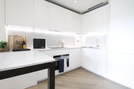 Television Centre, W12, London - Photo 5