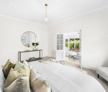 Charming 3 Bedroom Residence + Study/4th Bedroom, Just Moments From... - Photo 5