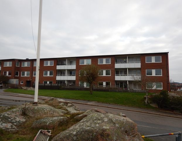 2 RoK – Dammvägen 6F, lgh 1203, Lysekil - Photo 1