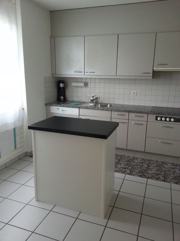 Quietly located yet centrally located - Photo 4