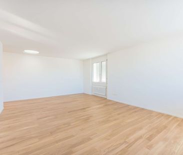 3.5 Zimmer, 86 m², 7. Stock - Photo 2