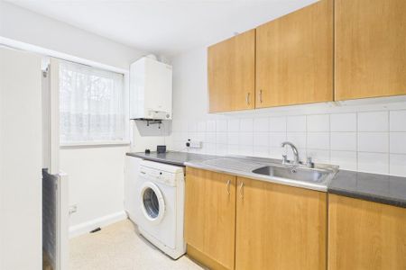 1 bedroom flat to rent - Photo 2