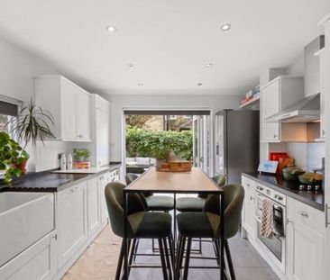 2 Bed Flat, Glenrosa St, SW6 - Photo 5