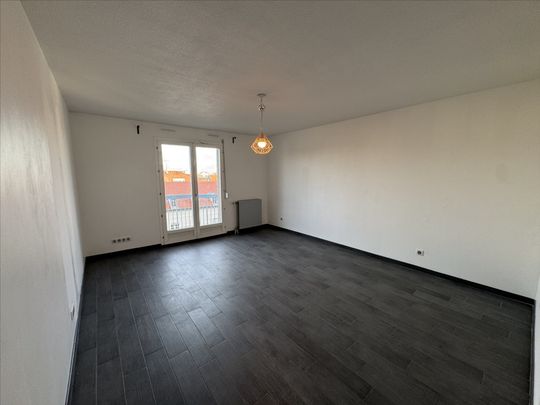 Location Appartement 3 pièces 68m² - Photo 1