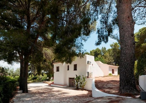 Villa for rent in Javea with 3 bedrooms