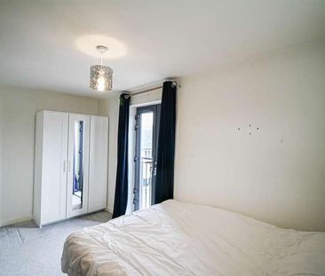 Renshaw Drive, Gedling, Nottingham, NG4 - Photo 1