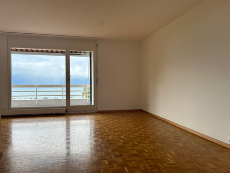 A louer ! Bel appartement de 3,5 pièces avec vue sur le lac - Foto 3