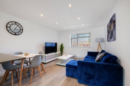 2 bedroom apartment to rent - Photo 5