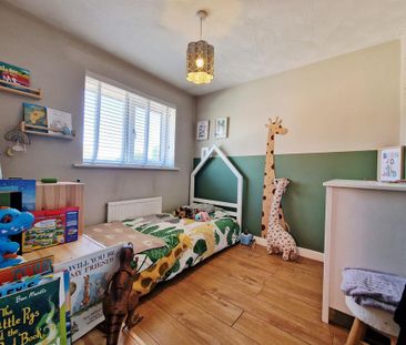 3 bedroom semi-detached house to rent - Photo 6