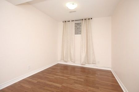 For Lease - 1646 Quail Run Drive, Oshawa, Ontario - Photo 3