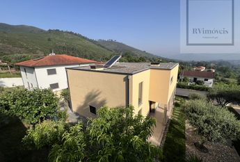 Moradia T4+1 em Viana do Castelo