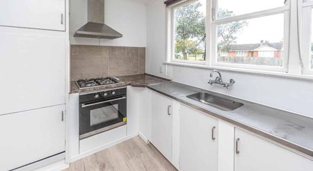 Three bedroom Aramoho home - Photo 4
